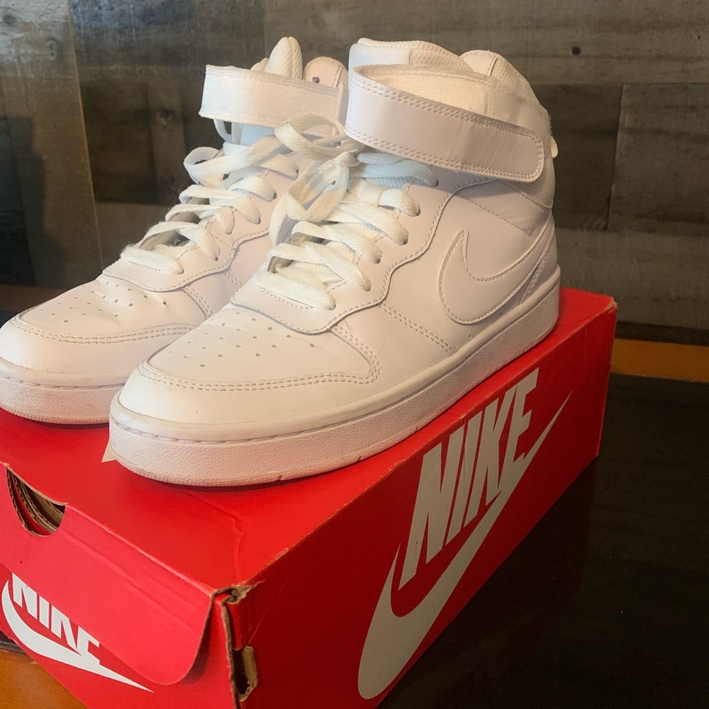 Nike Court Boroughs